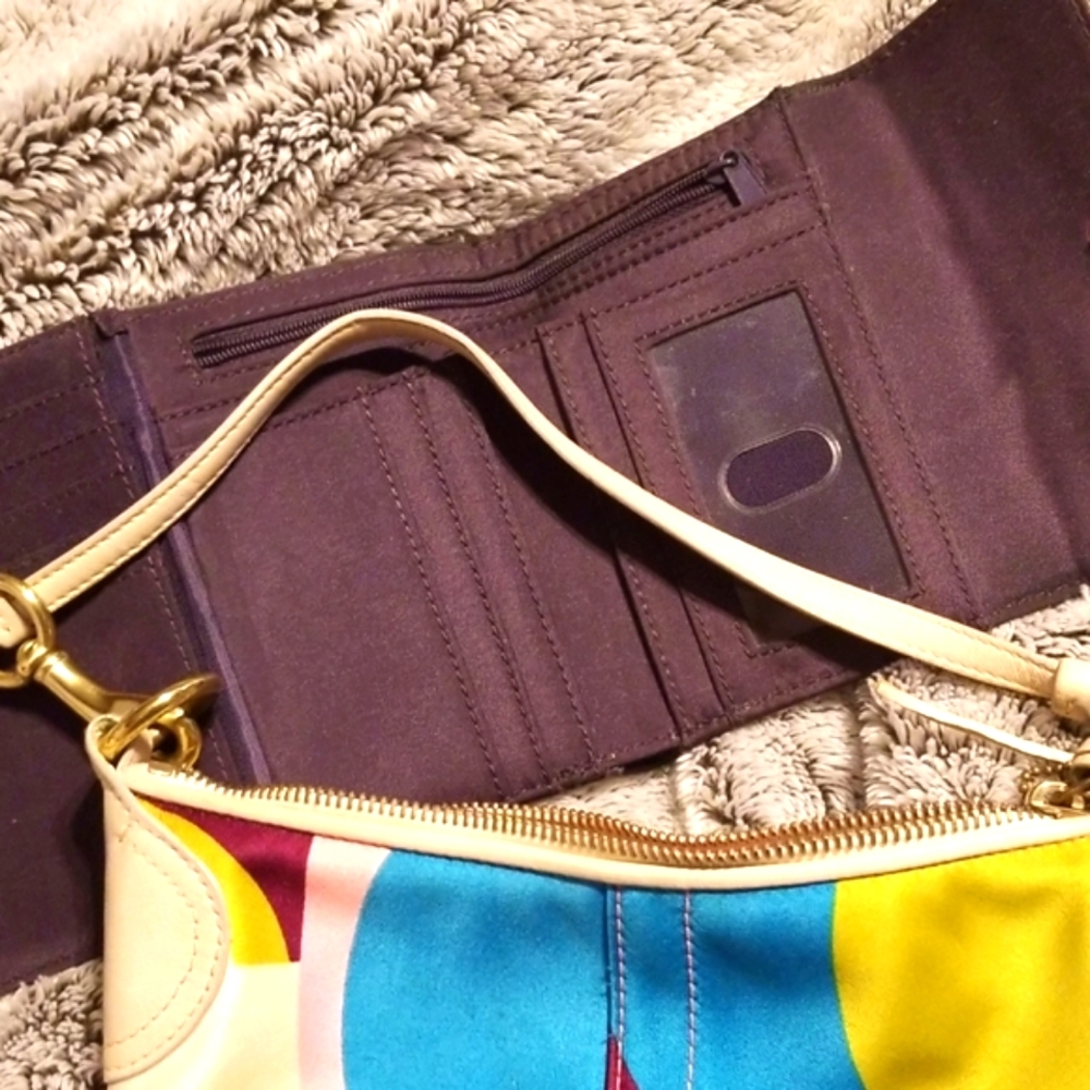 Coach and Nine West - Picture 3 of 5